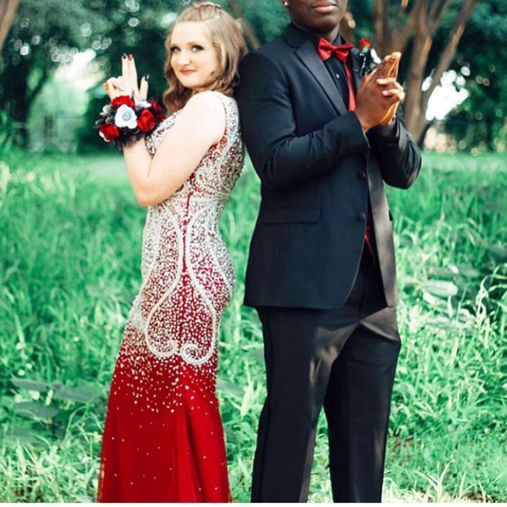 Red prom dress